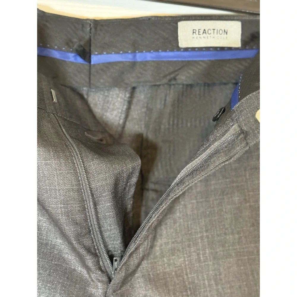 Reaction‎ Kenneth Cole Grey 44R Techi-Cole Dress Suit 2 Piece Career Classic